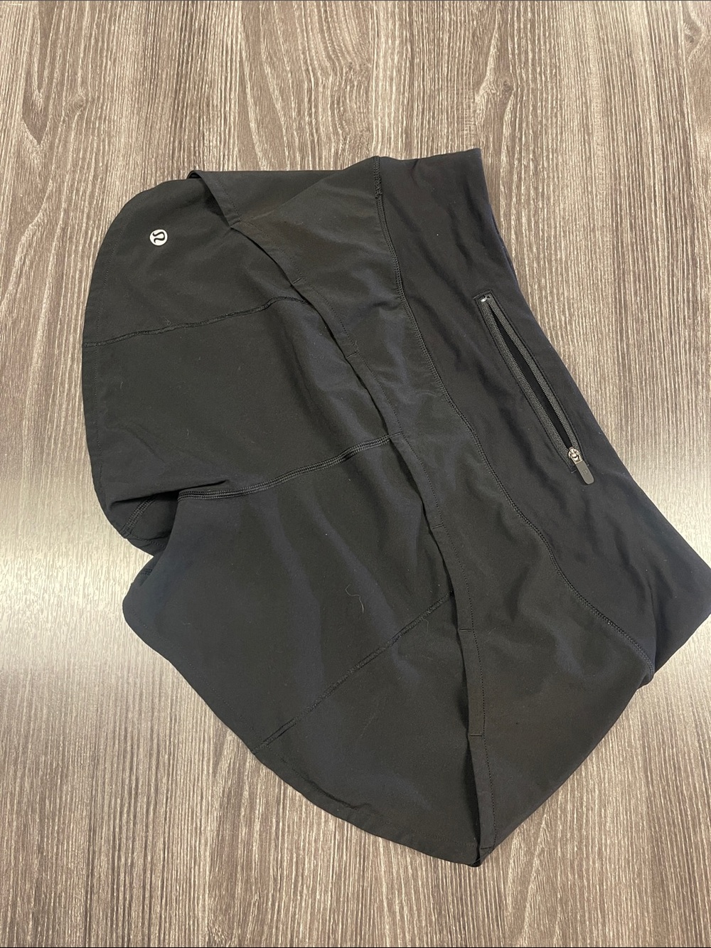 Lululemon speed up shorts sz 6